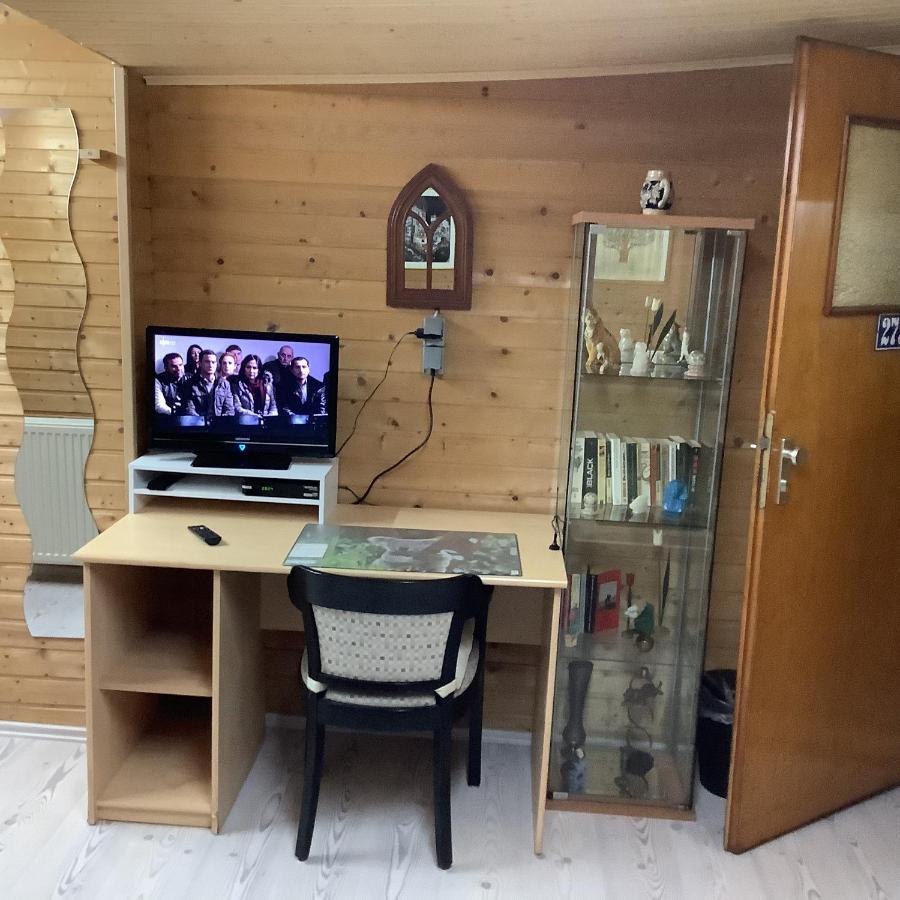 Gemuetliches Zimmer Im Seterant/Untergeschoss 埃森 外观 照片